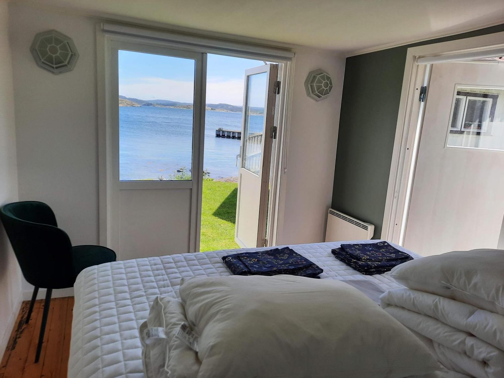 Cabin At The Sea Close To Public Beach With A Jumpingtower Hoviksnas Exterior foto